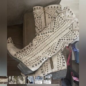 Double d ranch boots size 7